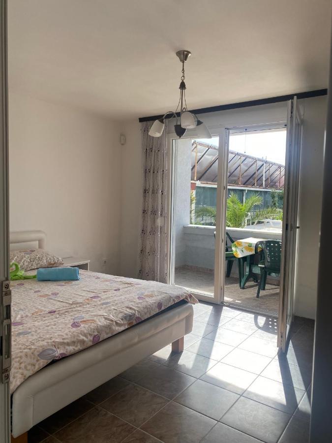 Villa Leona Palushaj 도니 스토이 외부 사진