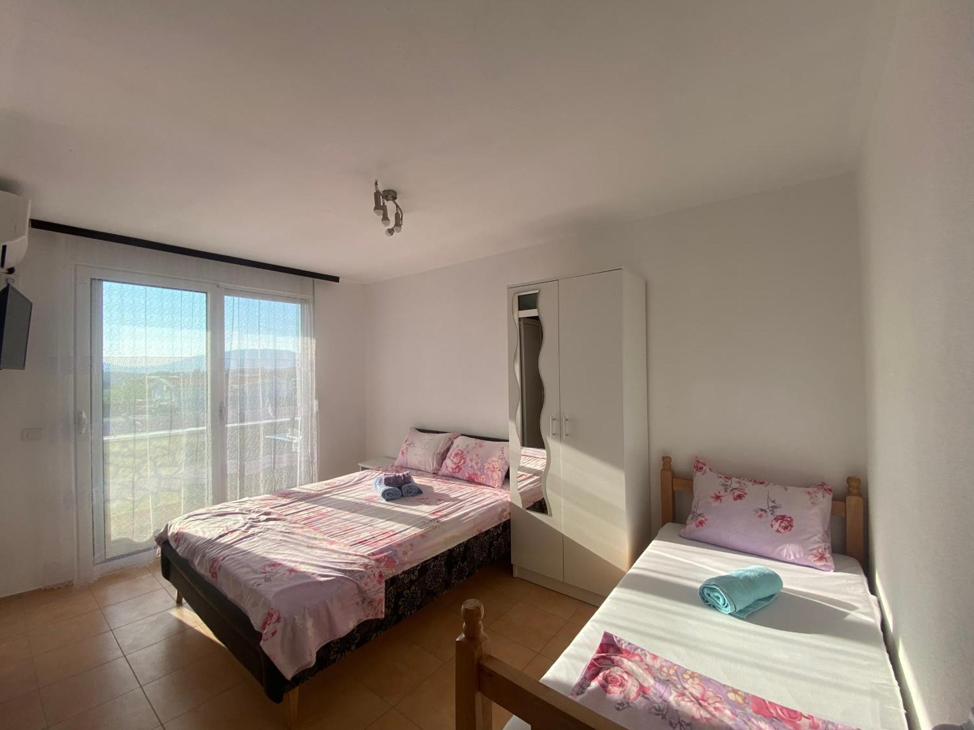 Villa Leona Palushaj 도니 스토이 외부 사진